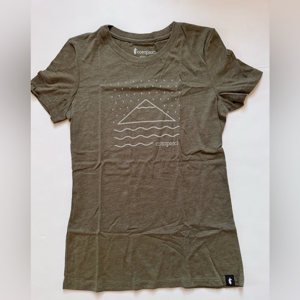 2 for $30 Item, Cotopaxi women’s T-Shirt, Women’s S